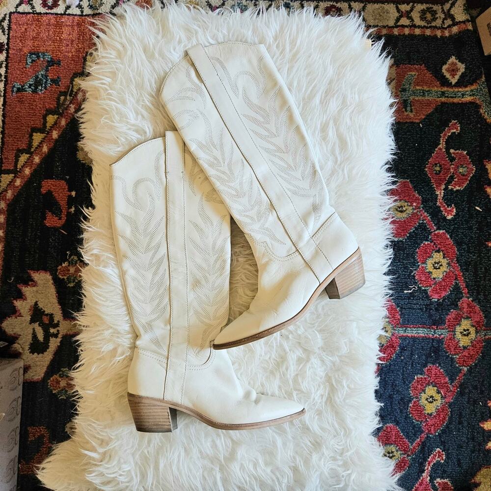 Dolca Vita Cowboy Boots 8.5